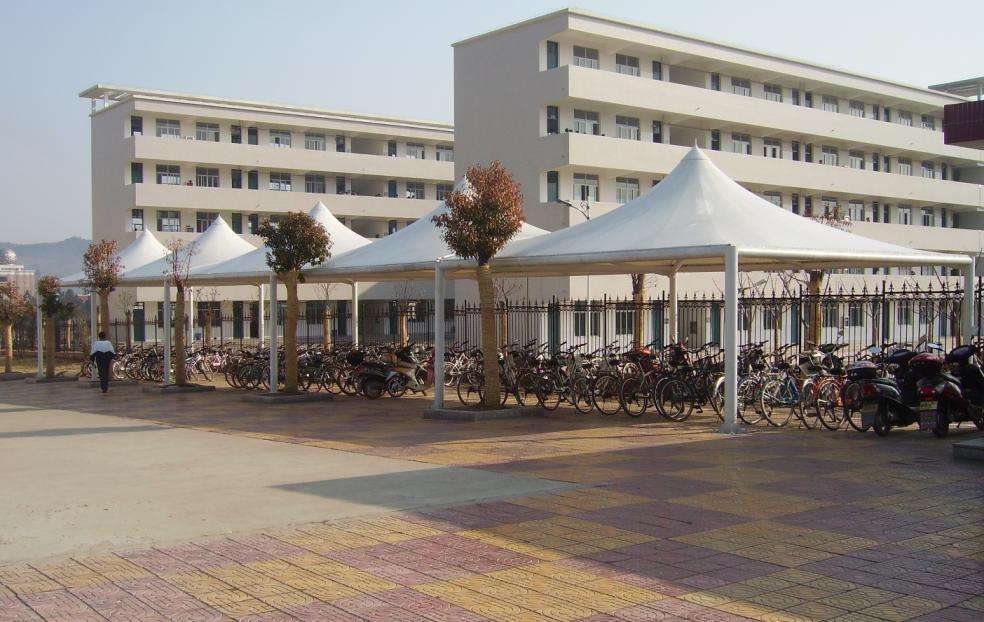 為什么燁興的膜結(jié)構(gòu)車棚這么貴？