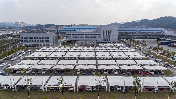 貴陽(yáng)卷煙廠車棚-燁興膜結(jié)構(gòu) 貴陽(yáng)卷煙廠車棚1.JPG