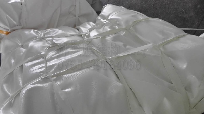 膜結(jié)構(gòu)材料運(yùn)輸-燁興膜結(jié)構(gòu) 膜結(jié)構(gòu)材料運(yùn)輸.jpg