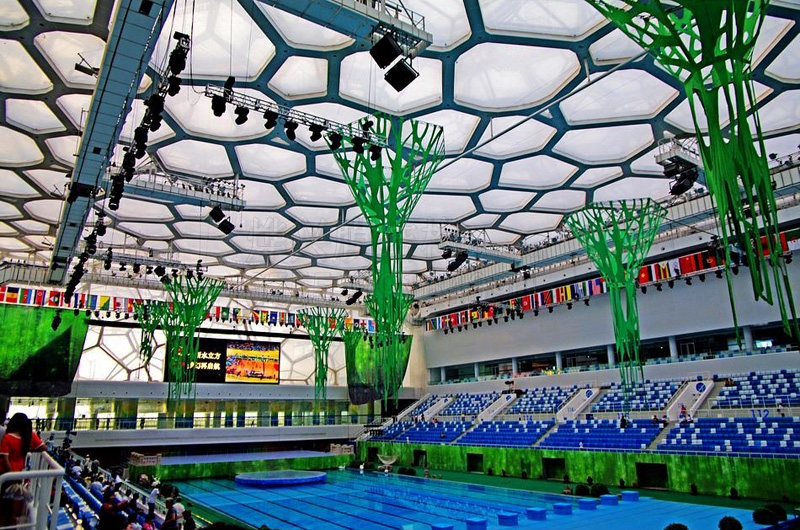 PTFE膜和ETFE膜特點(diǎn)上的對(duì)比